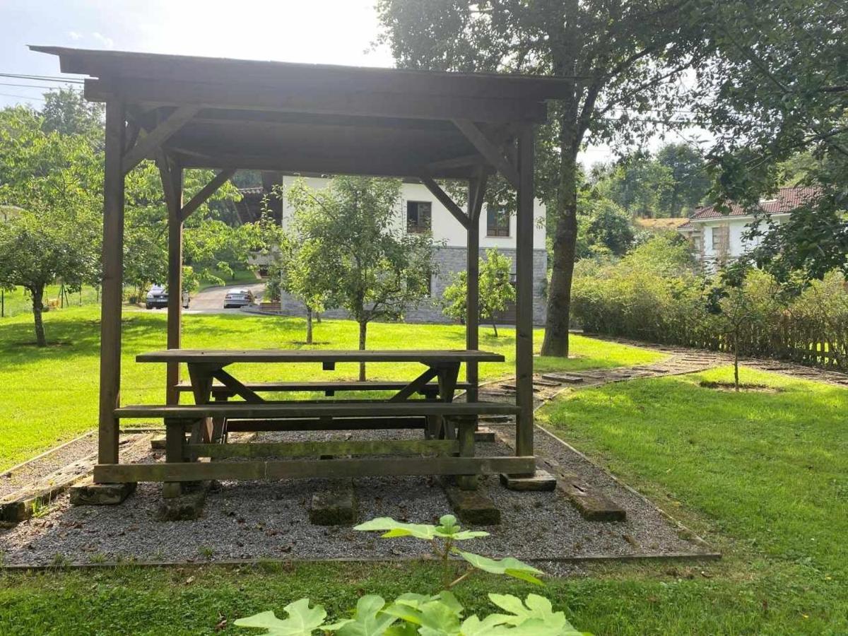 Casa De Los Carpinteros アリオンダス エクステリア 写真